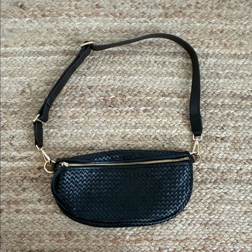 QUINCE 100% LEATHER Woven Leather Crossbody Bag in Black